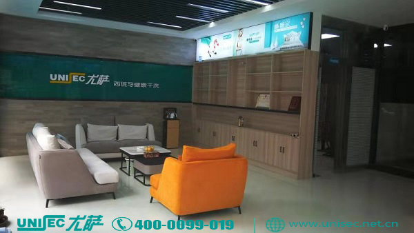10萬(wàn)元錢以內(nèi)能開(kāi)干洗店嗎？